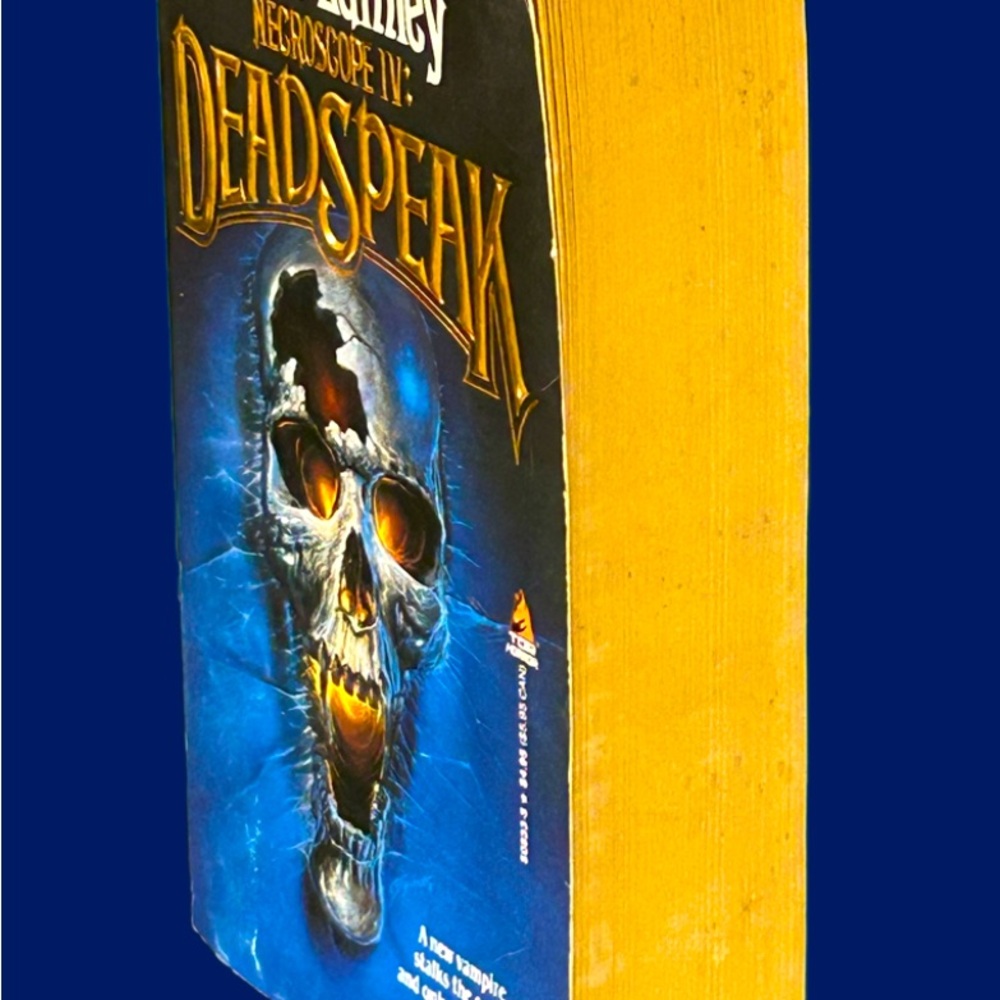 Vintage 1990 First Edition Paperback – Necroscope IV: Deadspeak by Brian Lumley - Picture 2 of 9